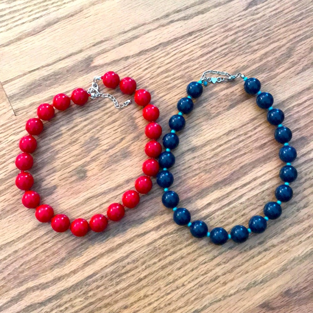 Bundle of 2 necklaces